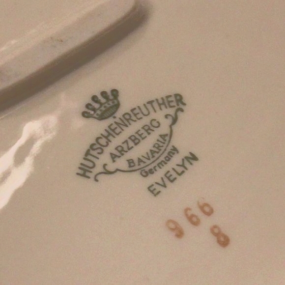 [HUTSCHENREUTHER] Rose and Gold Teapot with Dishes (4 pcs.) - Picture 15 of 16